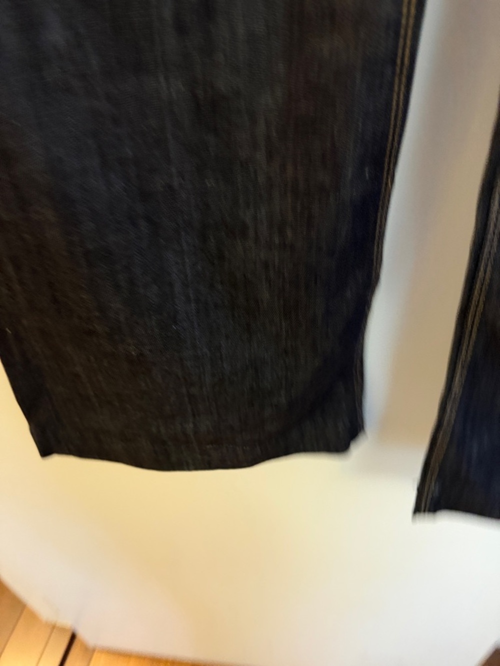 7 For All Mankind ginger Dark Wash Flare Jeans size 28 - Picture 4 of 14